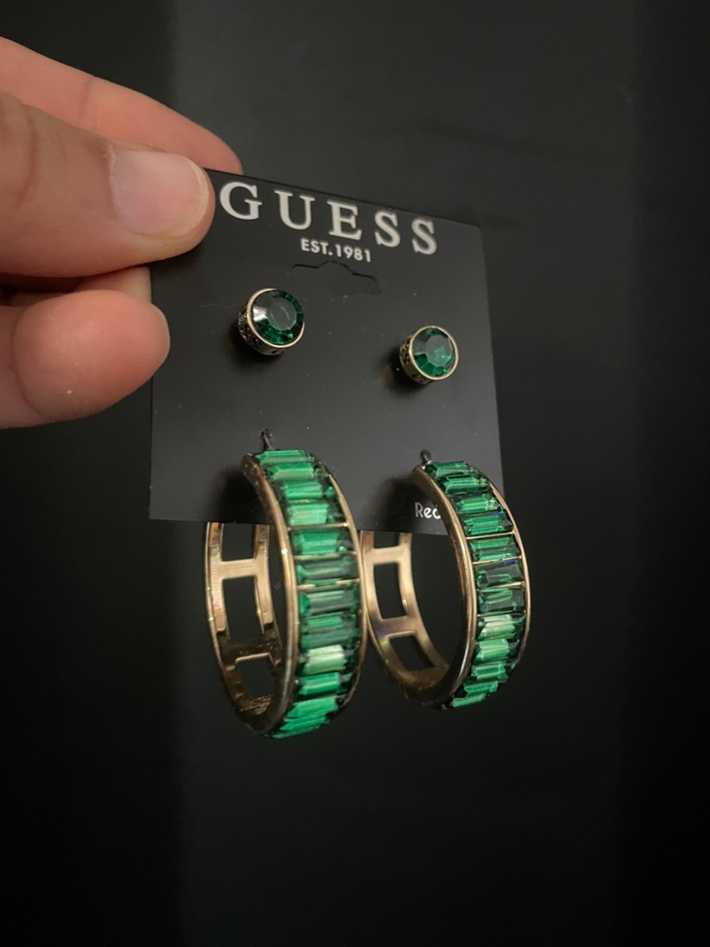 $32 NWT GUESS Gold-Tone Hoop & Stud Earring Set with Emerald Green Stones - Picture 7 of 8